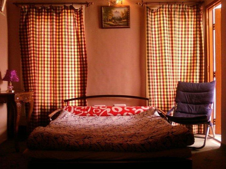 Asif Guest House Srīnagar Habitación foto